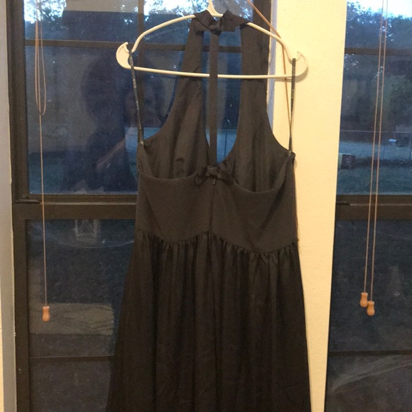 Vera Wang V Neck Halter Gown size 18 - Picture 4 of 8